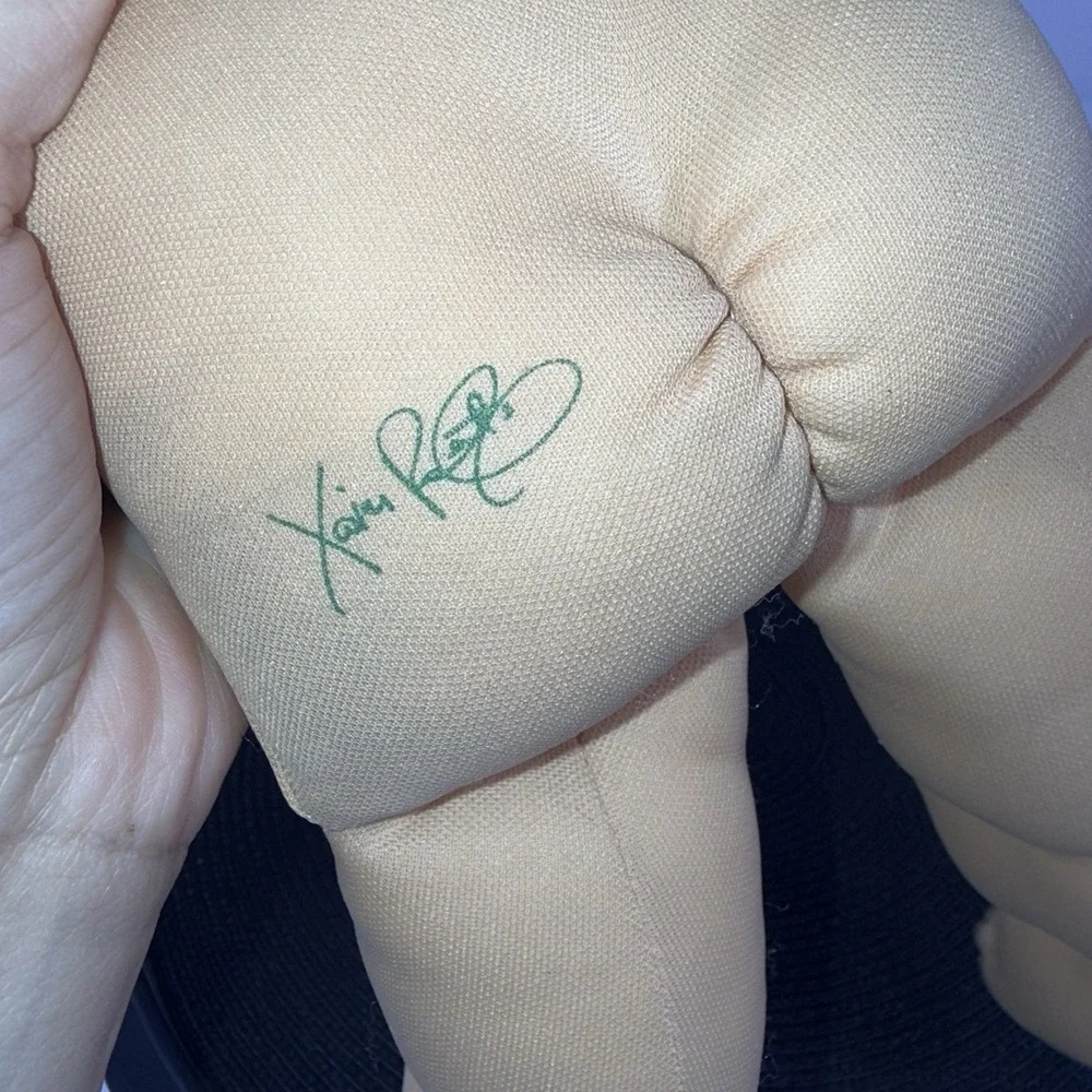 Vintage Cabbage Patch Kids Doll Xavier Roberts Signed Yarn Brown Hair Girl